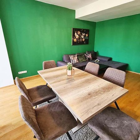 Langenfeld Apartment Luaran gambar