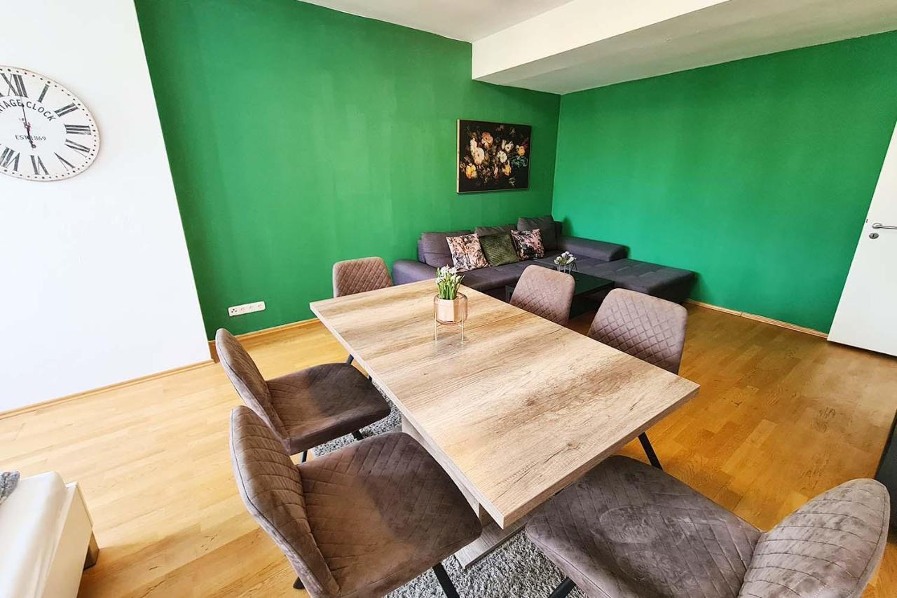Langenfeld Apartment Luaran gambar